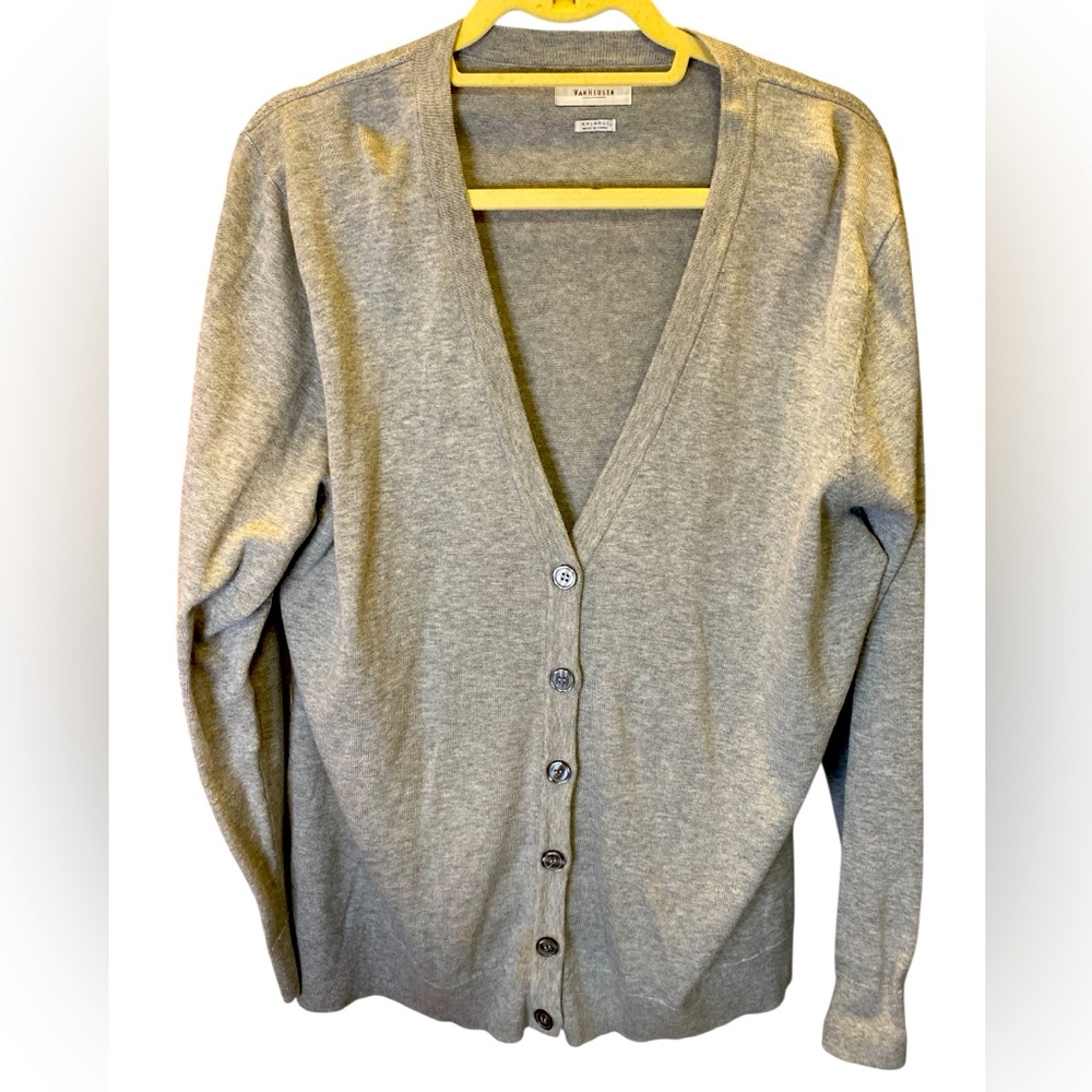Van Heusen Gray Cardigan Sweater V-Neck Knit